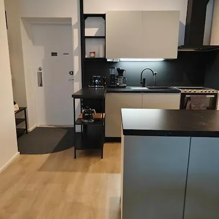 Brooms - Newly Renovated